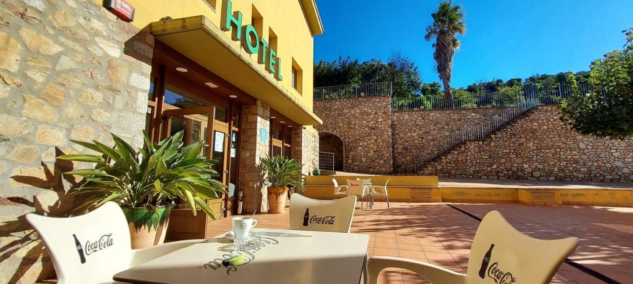 Hotel Font Del Pla La Jonquera Buitenkant foto