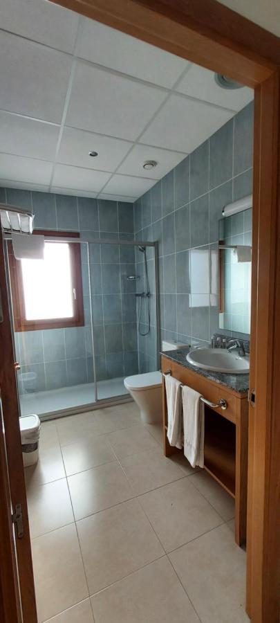 Hotel Font Del Pla La Jonquera Buitenkant foto