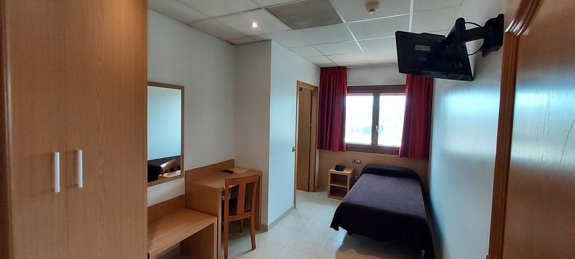 Hotel Font Del Pla La Jonquera Buitenkant foto