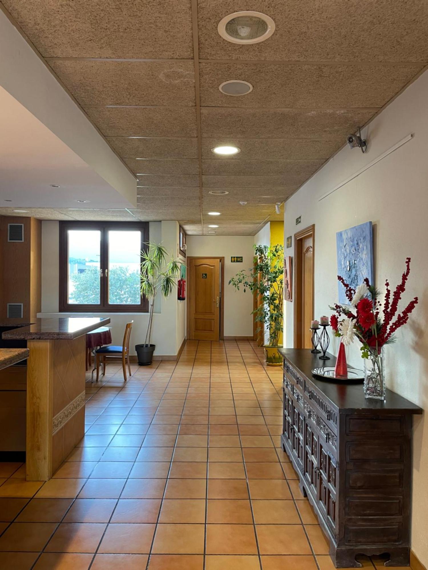 Hotel Font Del Pla La Jonquera Buitenkant foto